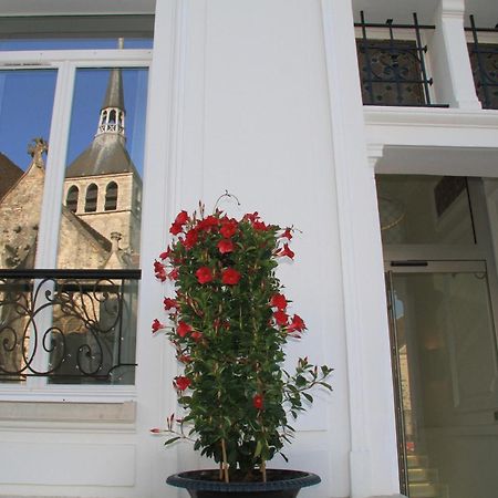 Le Cesar Hotel Provins Dış mekan fotoğraf